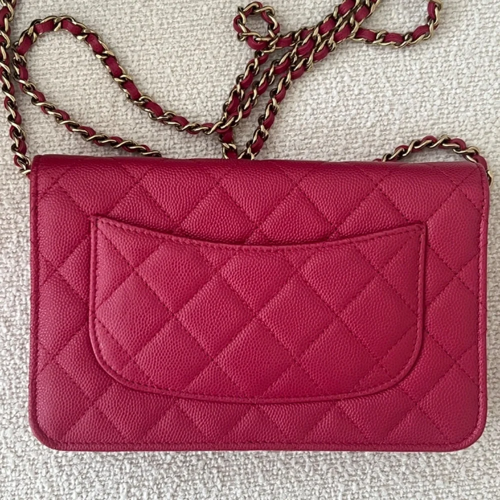 Authentic Dark Pink Chanel caviar WOC 2021 - Picture 3 of 10